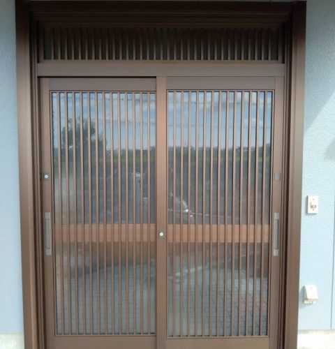 玄関ドア 施工後